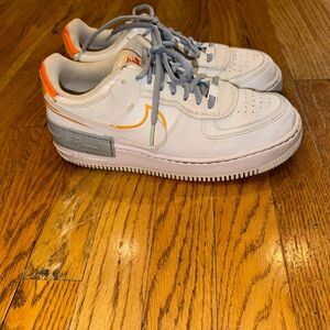 Wmns Air Force 1 Shadow ‘Be Kind’ DC2199-100 women’s size 9.5
